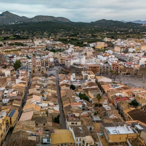 Blick auf die historische Stadt Manacor auf Mallorca